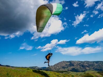 Paragliding in India